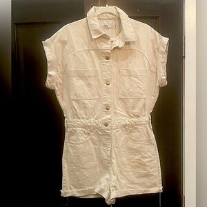 Zara Cream Casual Top
